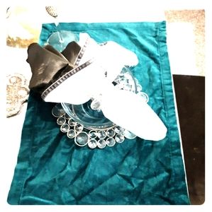 4 Placemats & 2 Kitchen Towels